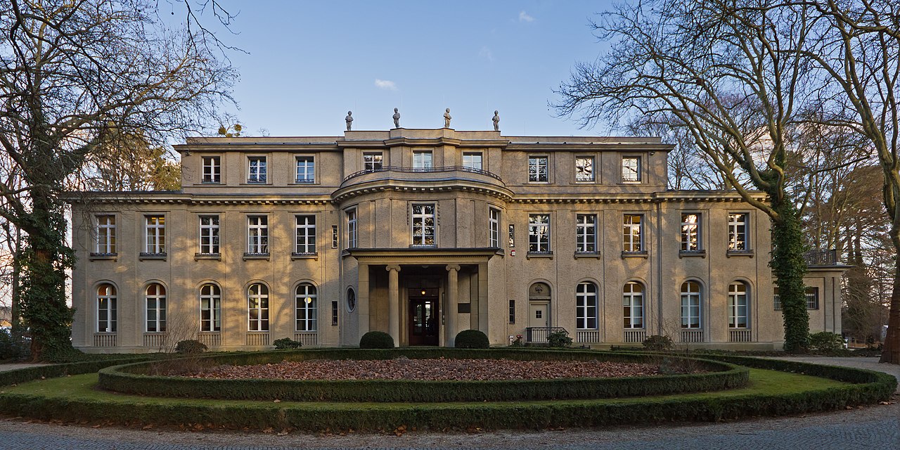 A.Savin (WikiCommons), Haus der Wannsee-Konferenz 02-2014, CC BY-SA 3.0 